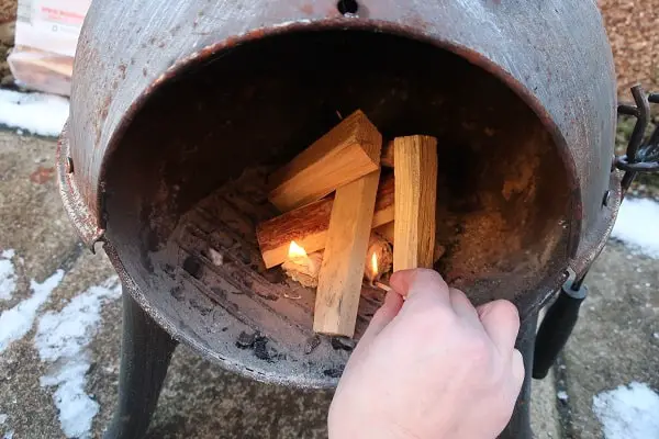 how to light a chiminea with matches